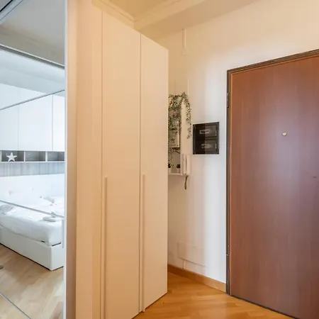 Easylife - Moderno Bilocale In Zona Paolo Sarpi Milánó